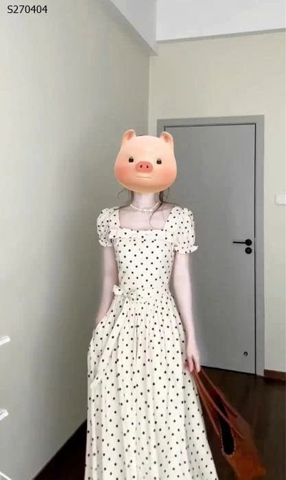 Váy tay bồng cao cấp kiểu Pháp cổ vuông chấm bi giá 405,000